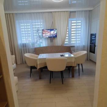 Продается 1-комнатная квартира, 49,8 м²