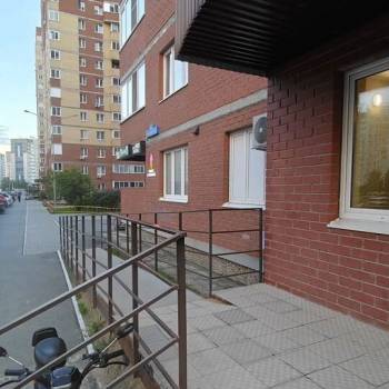 Продается 1-комнатная квартира, 49,8 м²