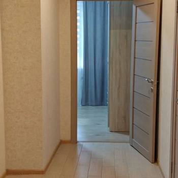 Продается 1-комнатная квартира, 49,8 м²