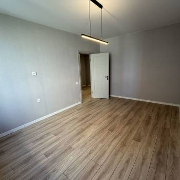 Продается 1-комнатная квартира, 40,4 м²
