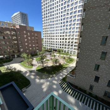 Продается 1-комнатная квартира, 40,4 м²