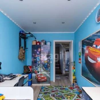 Продается Многокомнатная квартира, 97 м²