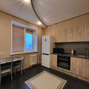 Сдается 1-комнатная квартира, 43 м²
