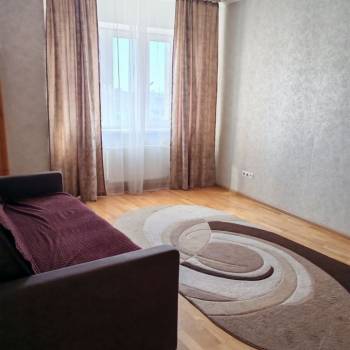 Сдается 1-комнатная квартира, 42,2 м²