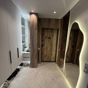 Продается Многокомнатная квартира, 92 м²