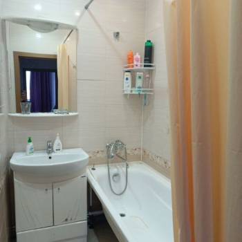 Сдается 2-х комнатная квартира, 60 м²