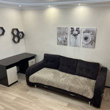 Сдается 1-комнатная квартира, 47 м²