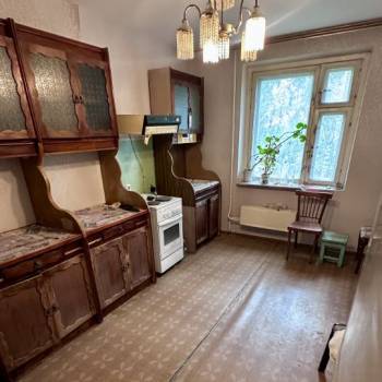 Продается 1-комнатная квартира, 45 м²