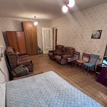 Продается 1-комнатная квартира, 45 м²