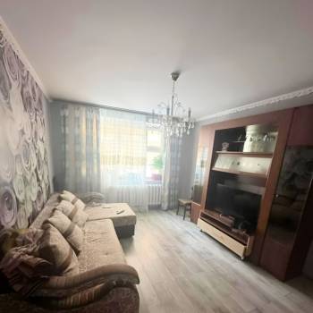 Сдается 1-комнатная квартира, 42 м²