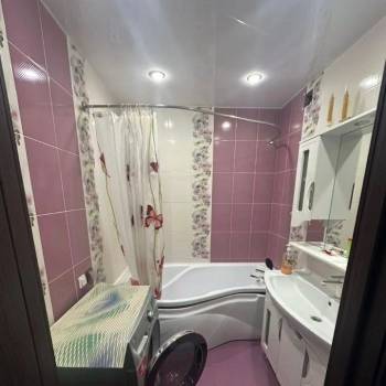 Сдается 1-комнатная квартира, 42 м²