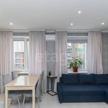 Продается 1-комнатная квартира, 49,7 м²