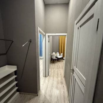 Продается 1-комнатная квартира, 33 м²