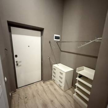 Продается 1-комнатная квартира, 33 м²