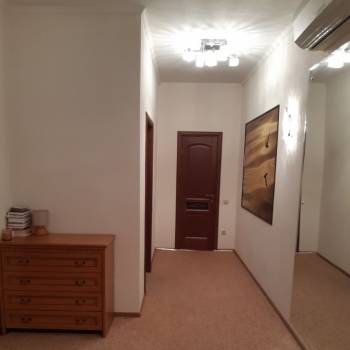 Продается Многокомнатная квартира, 97,3 м²