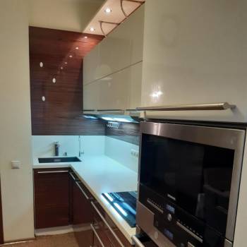 Продается Многокомнатная квартира, 97,3 м²