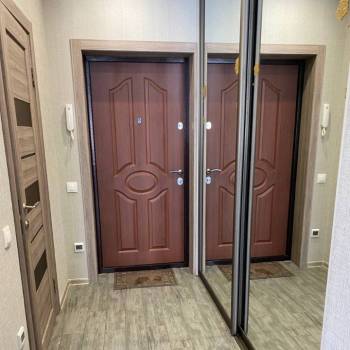 Сдается 1-комнатная квартира, 52 м²