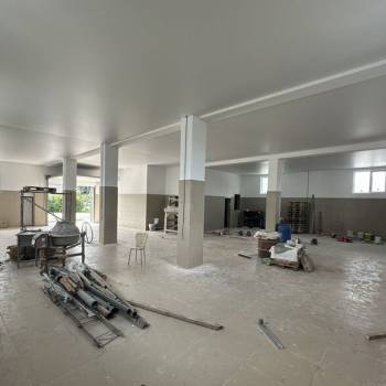 Сдается Нежилое помещение, 255 м²