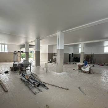 Сдается Нежилое помещение, 255 м²