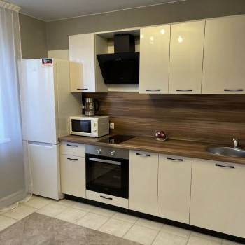 Продается 1-комнатная квартира, 49 м²