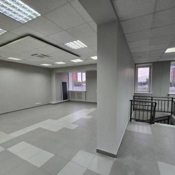 Сдается Нежилое помещение, 156 м²