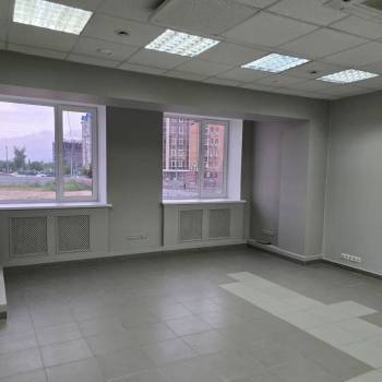 Сдается Нежилое помещение, 156 м²