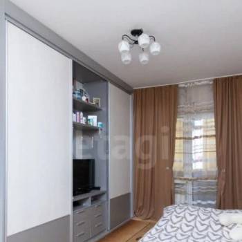 Сдается 1-комнатная квартира, 40 м²