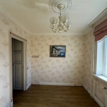 Продается 1-комнатная квартира, 33 м²