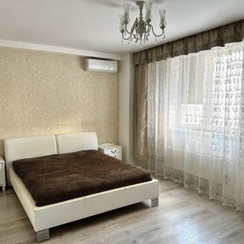 Сдается 2-х комнатная квартира, 69,3 м²