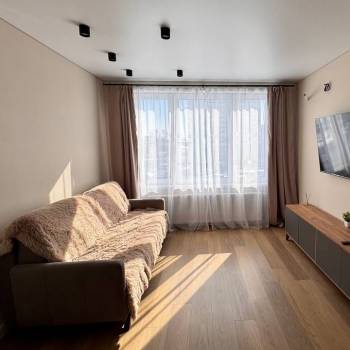 Продается 1-комнатная квартира, 48,9 м²