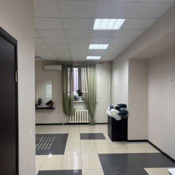 Сдается Нежилое помещение, 60 м²