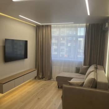 Продается 1-комнатная квартира, 38 м²