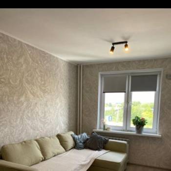 Сдается 1-комнатная квартира, 32 м²