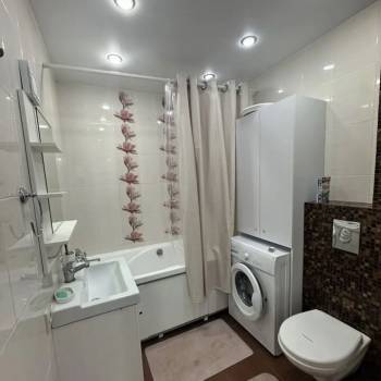 Сдается 1-комнатная квартира, 46 м²