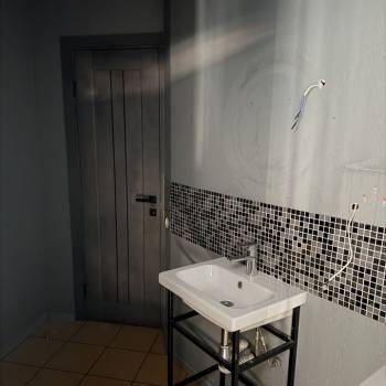 Сдается Нежилое помещение, 150 м²