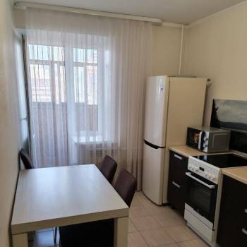 Сдается 1-комнатная квартира, 35 м²