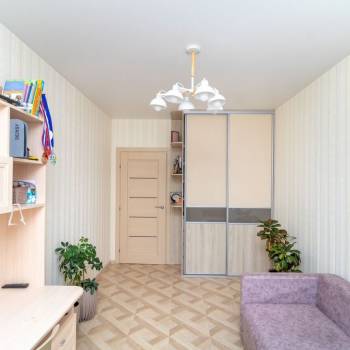 Продается 2-х комнатная квартира, 67,9 м²