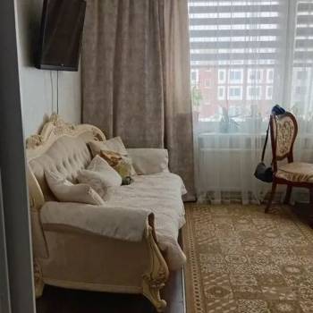 Продается 1-комнатная квартира, 36,4 м²