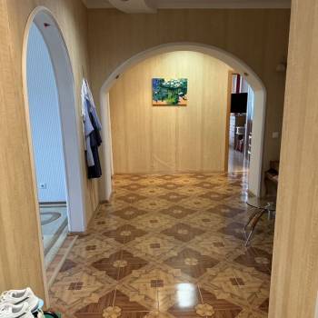 Продается Многокомнатная квартира, 128,3 м²