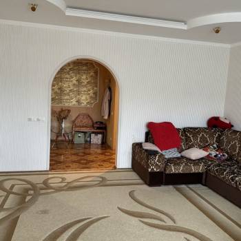Продается Многокомнатная квартира, 128,3 м²