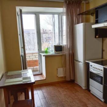 Сдается 2-х комнатная квартира, 60 м²
