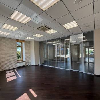Продается Нежилое помещение, 150,5 м²