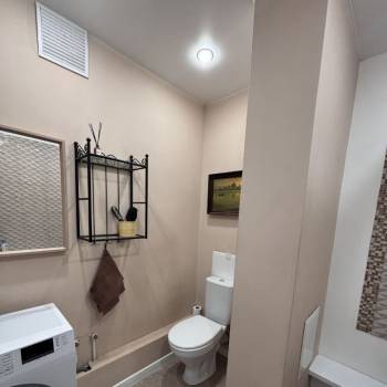Продается 1-комнатная квартира, 41 м²