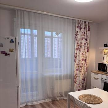 Продается 1-комнатная квартира, 41 м²