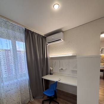 Продается 1-комнатная квартира, 41 м²