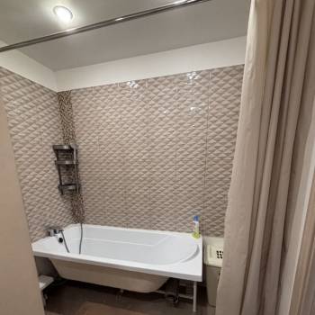 Продается 1-комнатная квартира, 41 м²