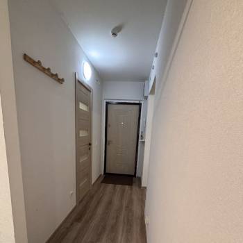 Продается 1-комнатная квартира, 41 м²