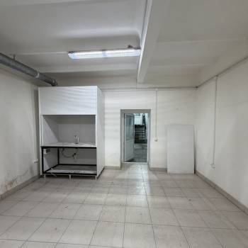 Сдается Нежилое помещение, 365 м²