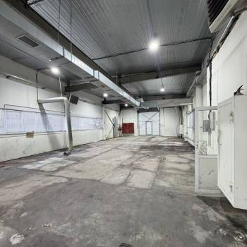 Сдается Нежилое помещение, 365 м²