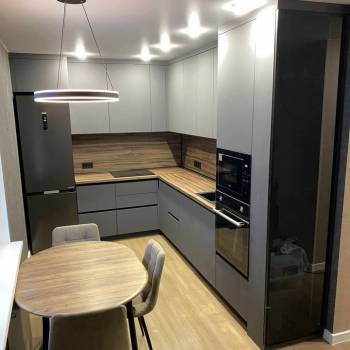 Продается 1-комнатная квартира, 44 м²